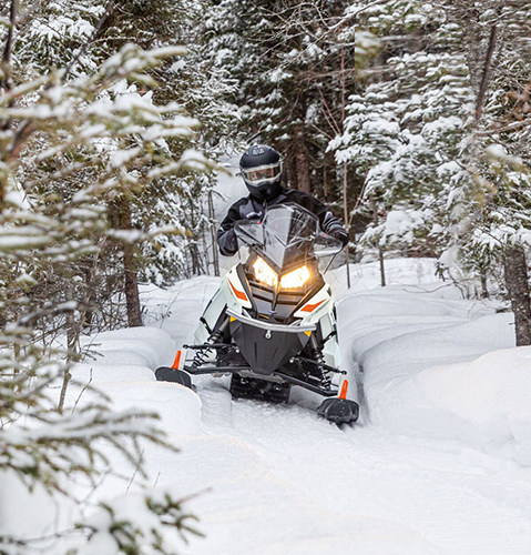 full-day-snowmobile-rental-2
